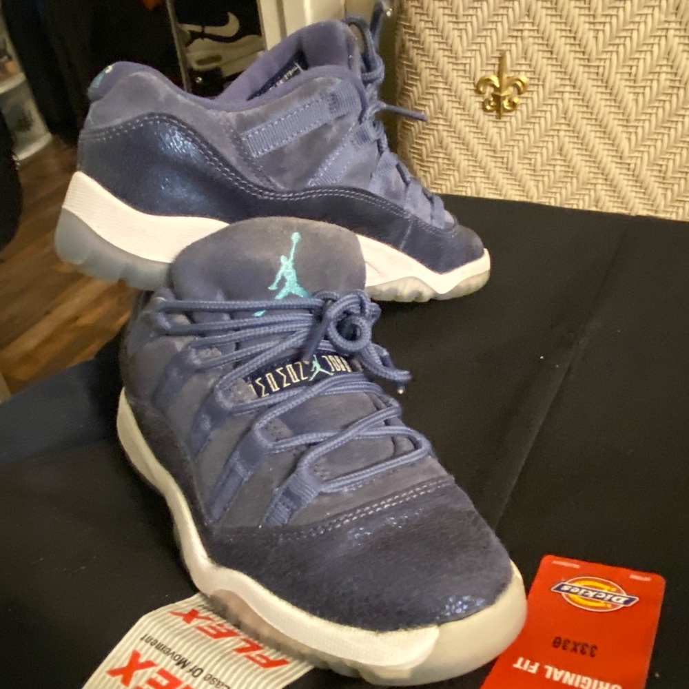 Kids / Youth / boys / girls Jordans 11 retro blue moon tennis shoes